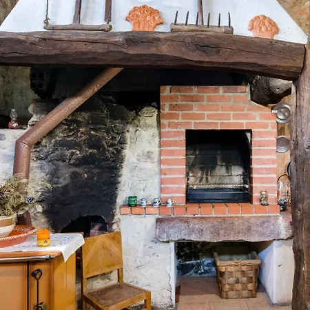 Time-traveler's Paradise In Gois Pensjonat 4*